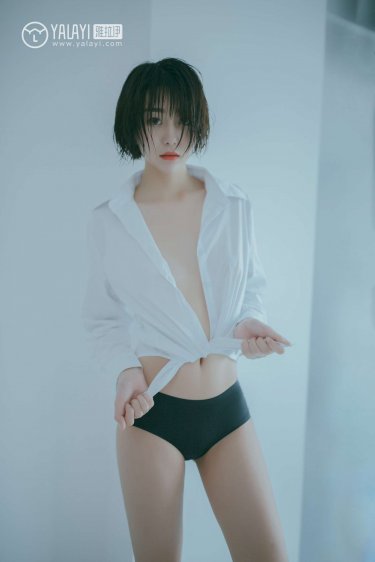 楚楚可怜超能少女组